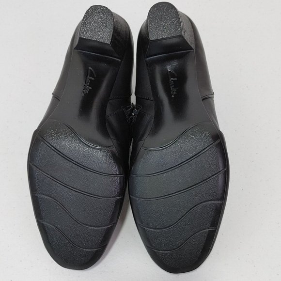 Clarks Bendables Ankle Leather Booties Black Size 8.5 - Picture 9 of 11